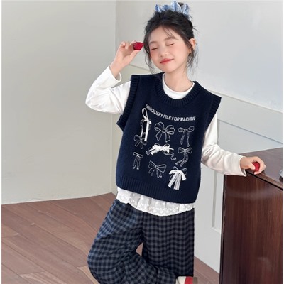 Комплект рубашка и жилет для девочек