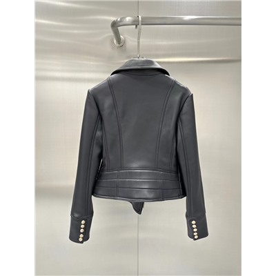 Распродажа: импортная 100% овчина, итальянская овчина | Все фурнитурные молнии и кнопки изготовлены из ZP с логотипом бренда, а внутренняя подкладка соответствует ZP.  На ощупь мягкий, эластичный и очень удобный. Натуральная кожа имеет естественную текстуру и высококлассный блеск