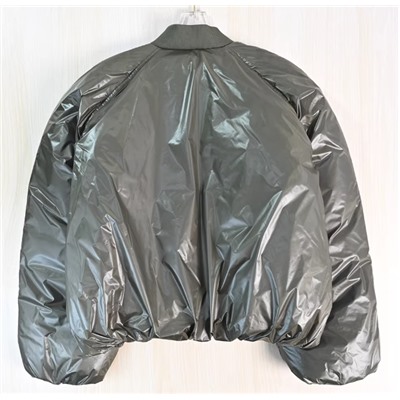 Женская короткая куртка