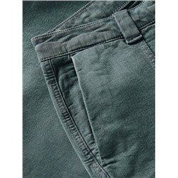 Karottenhose mit Ziernähten