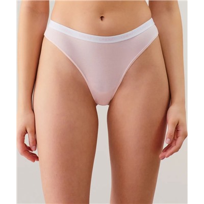 Tanga de algodón en rosa