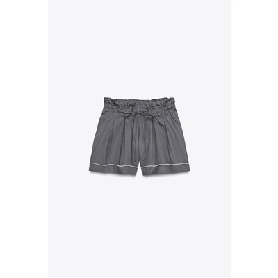 PIPING DETAIL VOLUME SHORTS
