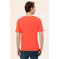 Erkek Kırmızı Bisiklet Yaka Tişört