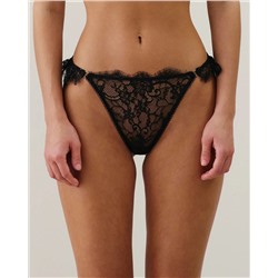 Tanga de encaje