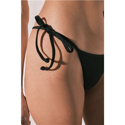 Braga bikini tanga tiras negra