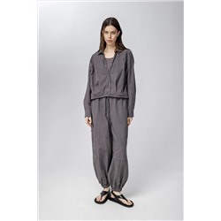 Серые брюки с резами