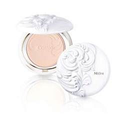 Матирующая декоративная пудра Cosmo Smooth Bianco SPF25PA+++ от Mistine 10 гр / Mistine Cosmo Smooth Powder SPF25PA+++ 10g 544