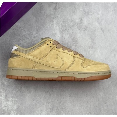 Nike SB Dunk Low PRO B