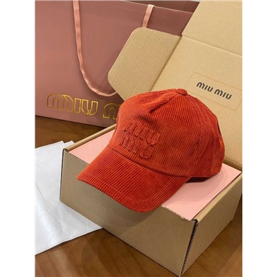 Вельветовая бейсболка унисекс  MiuMi*u