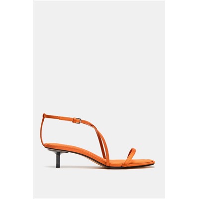 SATIN-EFFECT CROSSOVER STRAP SANDALS