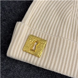 Женская вязаная шапка   Schiaparell*i