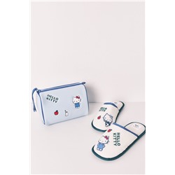 Conjunto de zapatillas y neceser