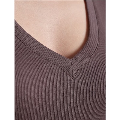 Футболка с V вырезом из эластичного трикотажа кашкорсе