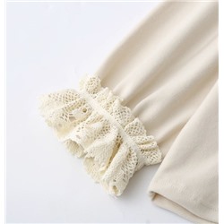 Женская свободная кофта с длинными рукавами и кружевной отделкой