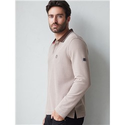 Лонгслив из фактурного трикотажа с плетеным воротником поло с застежкой на пуговицы