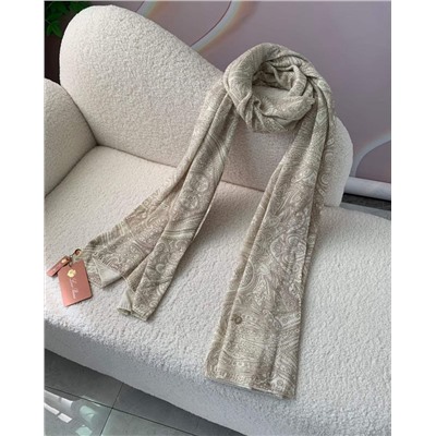 Нежный кашемировый палантин  Lor*o Pian*a