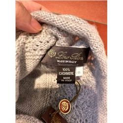 Нежная кашемировая шапка  Lor*o Pian*a