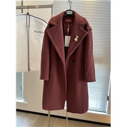 пальто изготовлено из 20% альпаки + 10% шелка + 70% австралийской шерсти, высококачественной шерсти. ткань с буквой M Tencel. Подкладка высокая, одежда плотная и стильная. Верхняя часть тела создает ощущение высокого качества. Один размер подходит всем. Обхват груди 112, длина 95. Распродажа