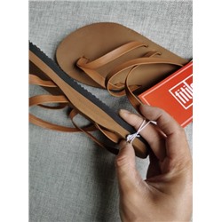 Экспортные женские тапочки от британского бренда, нескользящие, легкие