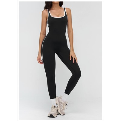 Женский комбинезон для занятий спортом