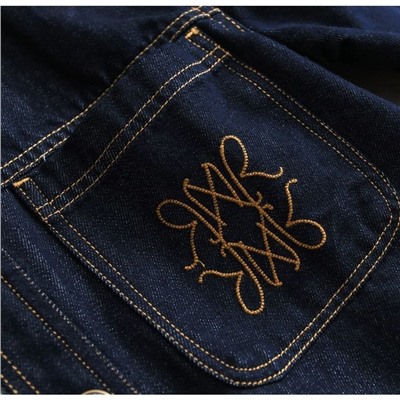 Женский джинсовый костюм  Куртка и джинсы с ремнем