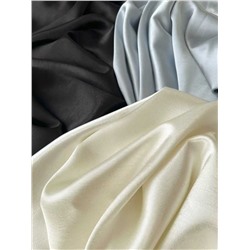 Красивый атласный  костюм Блузка + юбка Атласная ткань