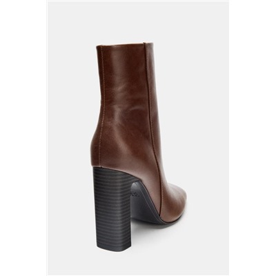 BOTÍN PIEL TACÓN ANCHO