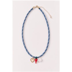 Collar cuentas chili, corazón y flor