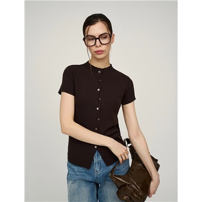 Коричневый джемпер с волнообразной застежкой