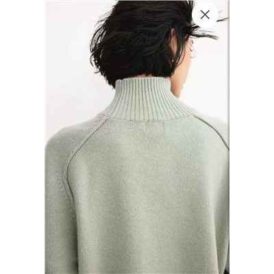 Женский свитер приятного мятного цвета Н*М