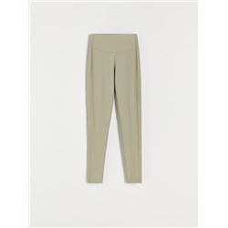 Knitted treggings