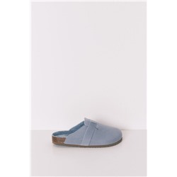 Zapatillas casa tipo zueco azul