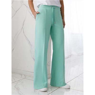 Прямые трикотажные брюки на резинке из футера двухнитки эластичные