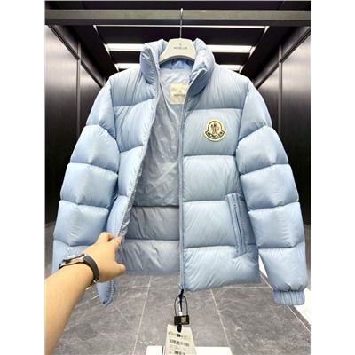 Суперлёгкий и очень тёплый мужской зимний пуховик  Moncle*r Cital*a