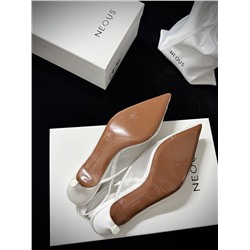 Босоножки с острым носом NEOUS люкс