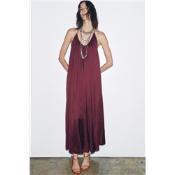 SATIN-EFFECT CROSSOVER STRAP SANDALS