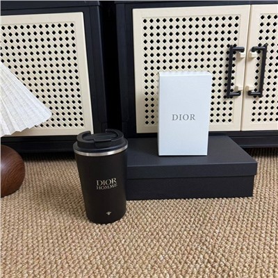 Термостакан   Dio*r Homm*e 🖤  Подойдет для подарка на 23 февраля