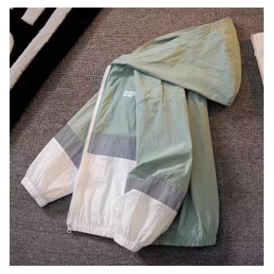 Ветровка для мальчиков