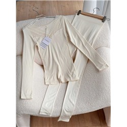 Очень утонченный женский термокомплект с кружевом   L*A PERL*A