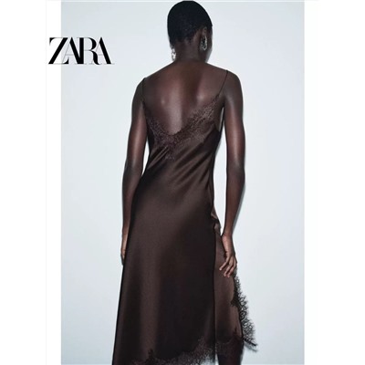 Женское атласное платье комбинация  с асимметричным разрезом спереди, кружевной отделкой и V-образным вырезом (2 цвета)  ЗАР*А