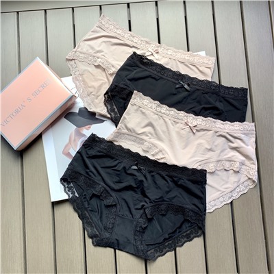 Трусики  v c 4 шт