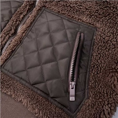 Женская куртка из овечьей шерсти AL*O