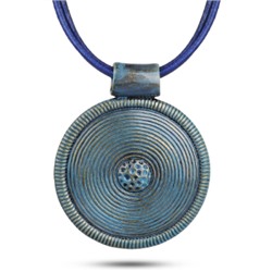 Кулон (кожа синяя; покрытие: бронза синяя)