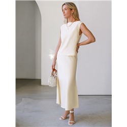 Юбка миди с разрезом скроенная по косой из плотного лиоцелла