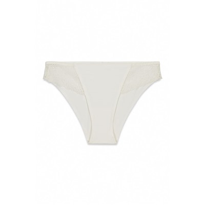 Braga clásica microfibra y encaje blanca