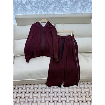 Костюм люкс