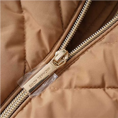 Женская демисезонная куртка  М КОР*С