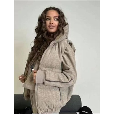 Костюм тройка