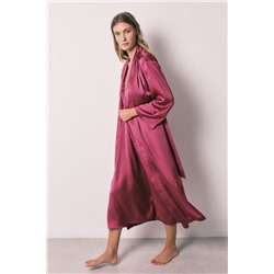 Bata larga satinada fruncidos