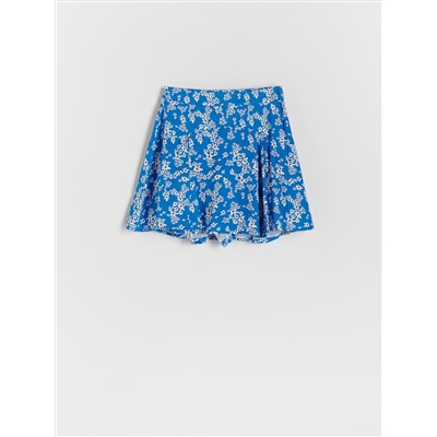 Skort